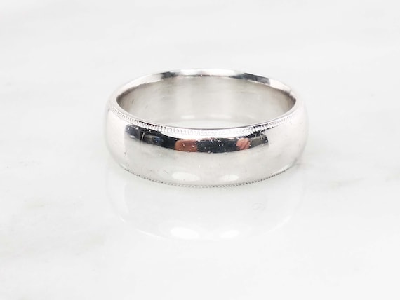 Vintage Plain Platinum Wedding Band - Heavy Plati… - image 1