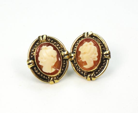 Vintage Small 14k Gold Cameo Stud Earrings with P… - image 1