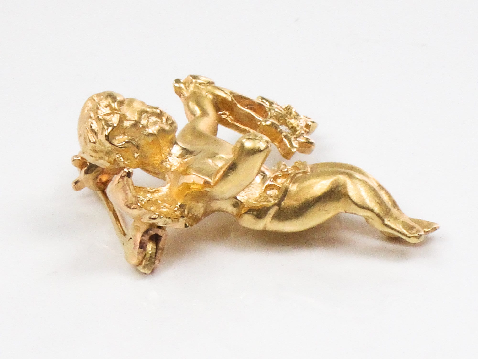 Dior angel brooch deals