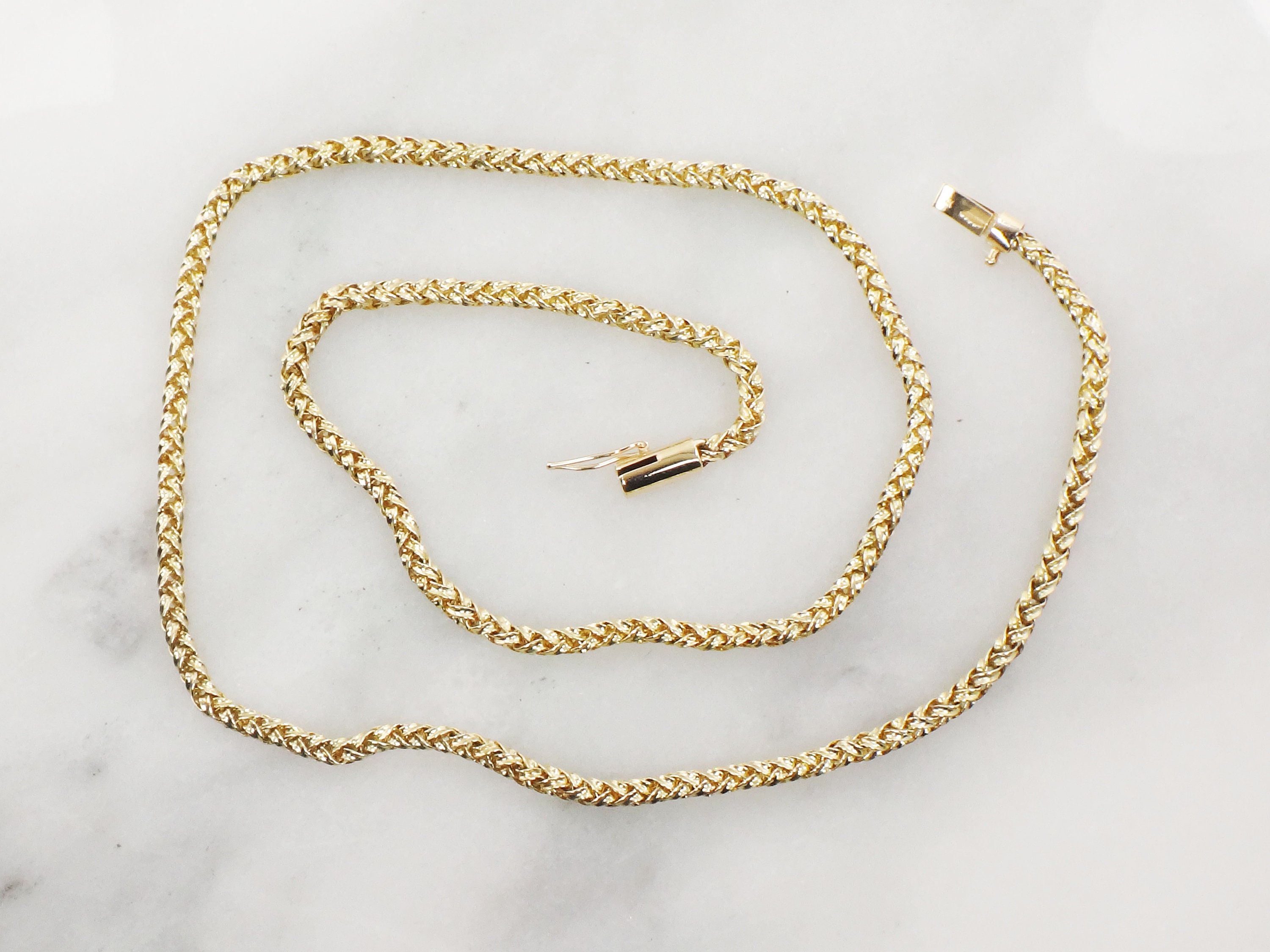 Vintage 14k Woven Gold Necklace Round 