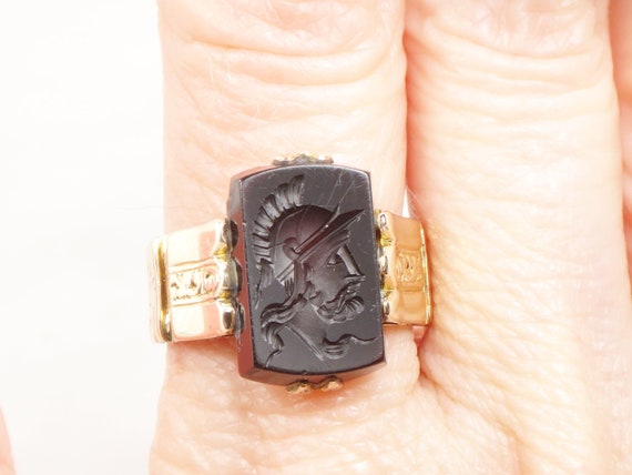roman soldier intaglio ring history roman soldier intaglio ring history