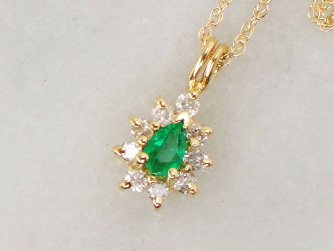 Vintage 14k Emerald Drop Necklace Natural Emerald Diamond Etsy