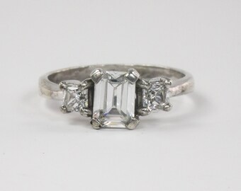 Vintage Sterling Silver Clear Stone Engagement Ring Emerald Cut and Princess Cut Size 8.5
