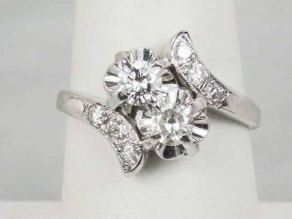 Bague Cocktail Or 18 Carats Avec Perle Et Diamants - Poids 1,30 G, Diamants 0,02 Carat, Occasion