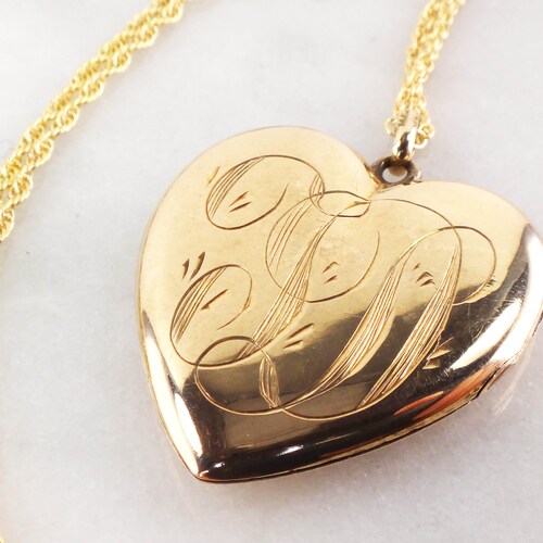 Vintage 14k Gold Locket Heart Locket 