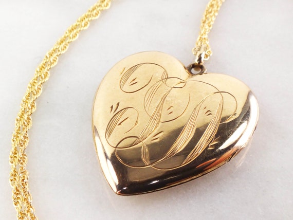 Vintage 14k Gold Locket Heart Locket Picture Locke