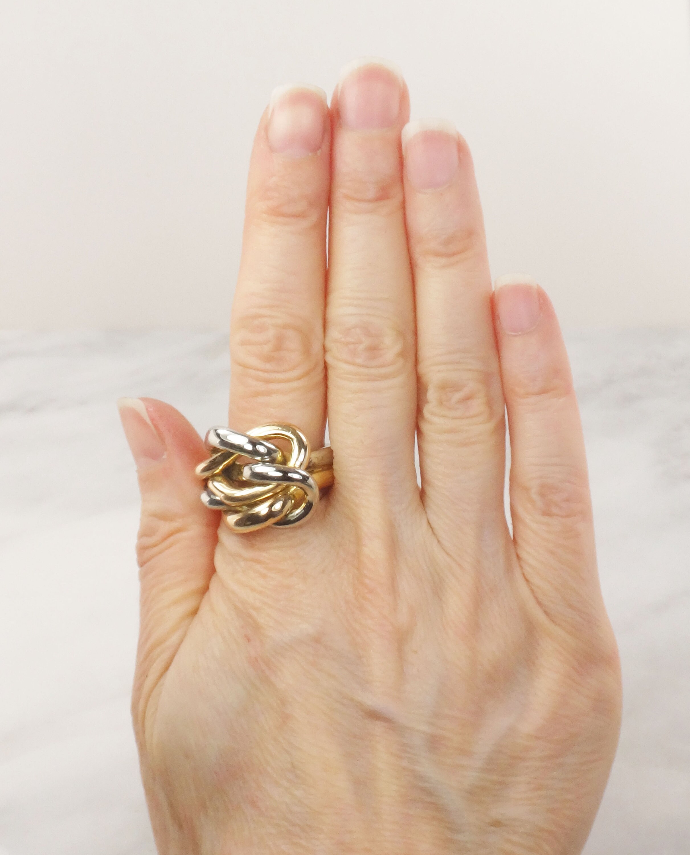Vintage 14k 18k Gold Large Lovers Knot Ring Solid Two Tone Gold Double Knot Ring Heavy Gold Ring Size 8 Etsy Canada