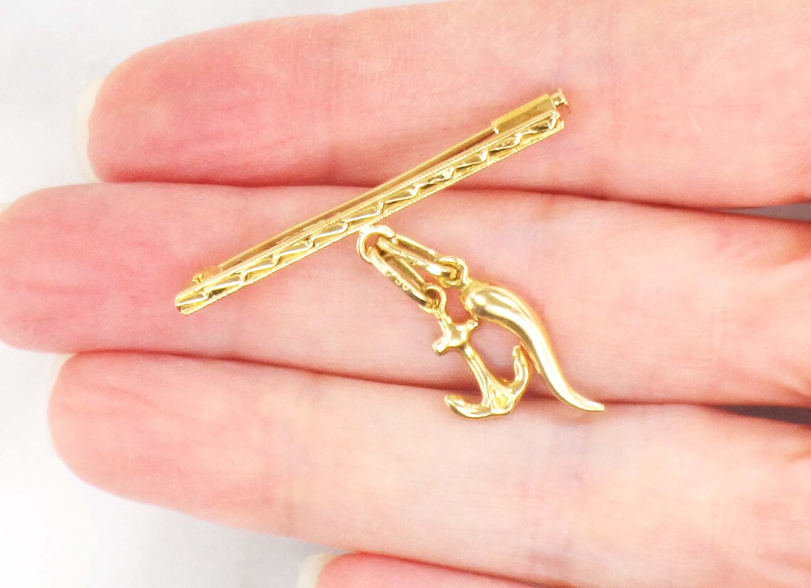 Vintage 18k Gold Baby Pin With Anchor and Italian Horn Charm Etsy