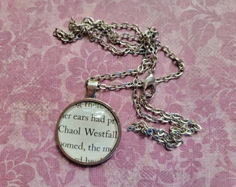 Chaol Westfall-hangerketting gemaakt met boekpagina's van de troon van glas