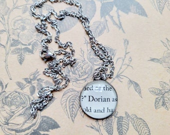 Dorian Havilliard 20mm pendant necklace made with Throne of Glass book pages