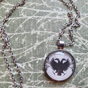 Nikolai Lantsov Symbol pendant necklace made from King of Scars book pages