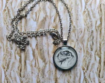 Collana con ciondolo I Took the Stars to Bed realizzata con le pagine del libro Invisible Life of Addie LaRue