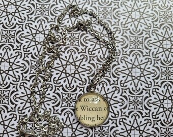 Collar wiccano de 20 mm de páginas de libro