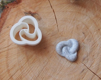 Knot Stud Cutter: Polymer Clay Earring Tool (15-16mm)