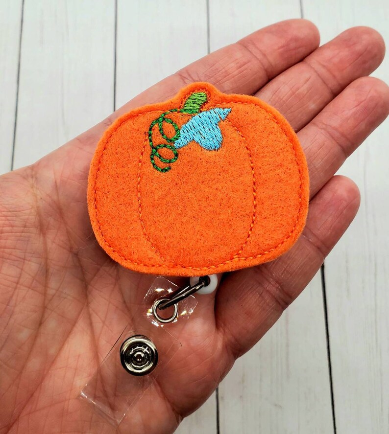 Pumpkin Badge Reel Badge Holder Halloween Badge Reel Fall Badge Reel Badge Reel ID ID Badge Reel Retractable Badge Nurse Badge Reel