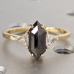 Salt and pepper Diamond engagement ring vintage wedding ring solitaire ring unique yellow gold diamond ring art deco Rose Cut Ring Hexagon