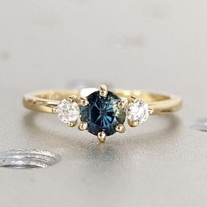 Teal Sapphire Engagement Ring Unique Round Blue Green Sapphire Ring Solid 14k Gold Diamond / Moissanite Wedding Bridal Ring Anniversary Ring