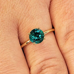 Vintage Wedding Ring, Lab Created Emerald Ring, 14k Solid Gold Ring, Engagement Rings for Women, Unique Wedding Band, Green Emerald Ring