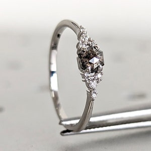 Hexagon Salt and Pepper Diamond Wedding Ring, Unique Diamond Wedding Band, Wedding Engagement Ring, Minimalist Diamond Ring