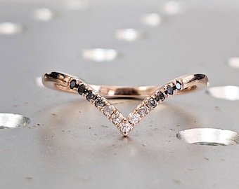 Vintage Salt and Pepper Diamond Wedding Band Half Eternity 14K 18K Gold Gradient Ombre White Gray Black Ring Stacking