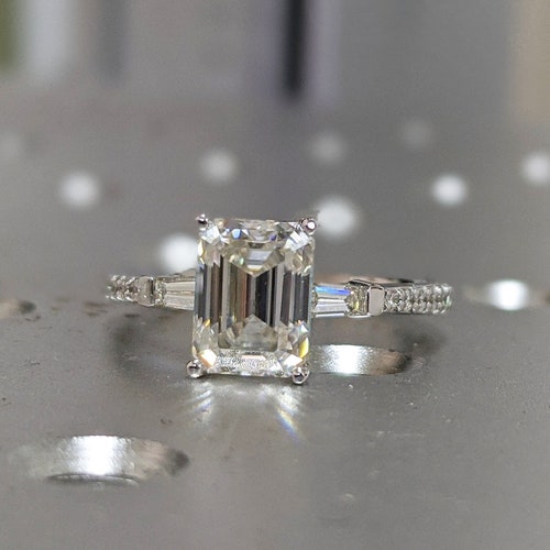 Classic 5x7mm Emerald Cut Moissanite Engagement Ring Solid 14K - Etsy