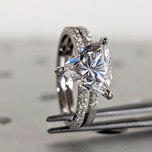 14K Solid Gold Engagement Ring/2.5CT Trillion Moissanite Wedding Ring/Moissanite Engagement Ring Set/Stack Ring/Promise ring/White gold ring