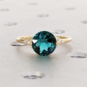 Vintage Emerald Engagement Ring | Round Lab Emerald Ring | Green Emerald Ring | Yellow Gold Ring | Anniversary Promise Ring | May Birthstone