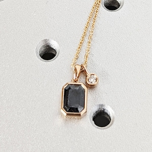 Salt And Pepper Diamond Solitaire Necklace 14k Yellow Gold / Diamond Bezel Necklace / 14k Gold Diamond Solitaire Pendant / Delicate