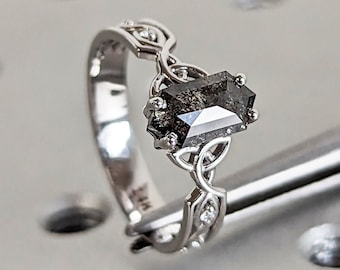 Vintage Long Hexagon Cut Salt and Pepper Engagement Ring Set Unique Gold Ring Diamond Wedding Ring Women Wedding Bridal Set Anniversary Gift