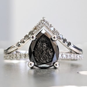 1920&#39;s Raw Salt and Pepper Diamond, Pear Diamond Ring, Unique Engagement Bridal Set, Black, Gray Pear, 14k, 18k Yellow, Rose or White Gold
