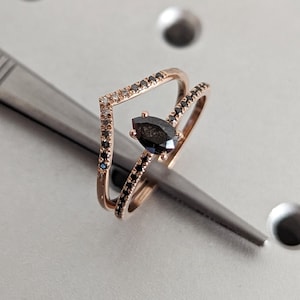 0.5 Carat 1920&#39;s Raw Salt and Pepper Diamond, Pear Diamond Ring, Unique Engagement Bridal Set, Gray Pear 14K Black, Yellow, Rose, White Gold