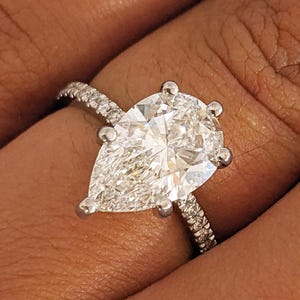 2.5CT IGI Certified Lab Grown Diamond Ring for Her, Pear Shaped Engagement Ring with Hidden Halo, 14K Gold, Statement Ring, Anniversary Gift