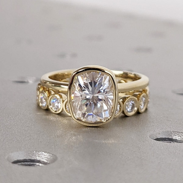 Elongated Cushion Bezel Solitaire Ring Brilliant Cut Lab Diamond Engagement Ring Dainty Promise Bezel Ring Solitaire Bezel Set Vintage Ring