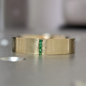 Gold Men's Emerald Ring - Emerald Ring Men - Emerald Wedding Band - 5mm Band With Emeralds - Unique Mens Band - 14k Gold - Ring For Men