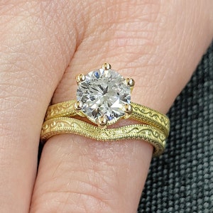 Round Moissanite Vintage Engagement Ring Set / Victorian Style Milgrain Wedding Rings Set / Scrollwork Waves Vine Ring / Art Deco Gold Rings