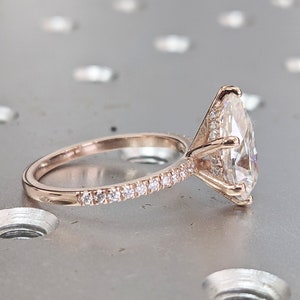 Pear Engagement Ring, 2.5Ct Pear cut Moissanite engagement ring, moissanite hidden halo ring, Pear Moissanite Ring, Hidden Halo Ring