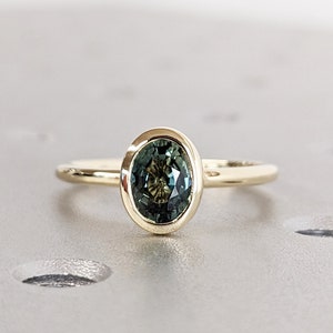 One of a Kind Montana Sapphire Ring, Blue Sapphire Diamond Cluster Ring, Vintage Inspired Blue Sapphire Engagement Ring, 14K Gold Green Teal