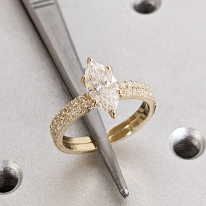 Marquise Engagement Ring, Marquise Lab Grown Diamond, Bridal Set Engagement Ring, Wedding Ring, Anniversary Ring, 14K Solid Yellow Gold Ring