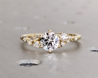 Runder Moissanit-Ring, Vintage-Moissanit-Verlobungsring, massives Gold, einzigartiger Schneewehe-Verlobungsring mit 6 Zinken, Cluster-Diamant-Ehering
