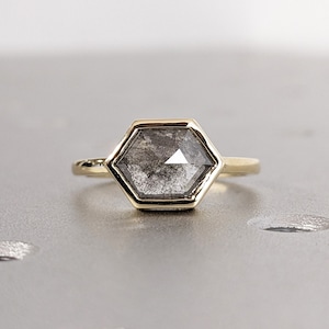 Hexagon Salz & Pfeffer Diamant Solitär Stein Hochzeit Ring Lünette Verlobungsring Versprechensring Urlaub Tag Familienring Solid Gold Braut Ring