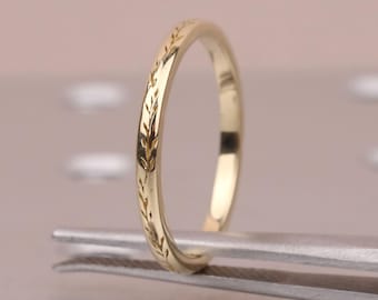 14K/18K Solid Gold Dainty Olive Leaf Ring | Nature Inspired Wedding Ring for Women | Thin Wedding Band Stacking Ring