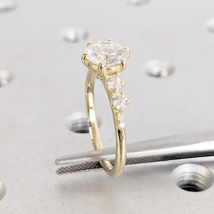 Moissanite Cluster Ring | Promise Ring in 14k Solid Gold | Multi Stone Lab Diamond Ring | 8pcs Moissanite Unique Cluster Engagement Ring