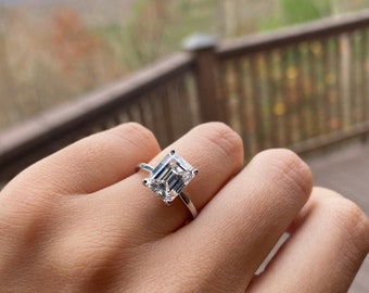 2.5 Carat Emerald Cut Solitaire Engagement Ring, Emerald Cut Engagement Ring, Emerald Cut Ring, 2.5 Ct Solid 14k Moissanite Engagement Ring