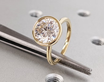 2.5 Carat Round Lab Grown Diamond Ring | Solitaire Dainty Ring | Round Diamond Engagement Ring for Her | VVS Certified Diamond 14k Gold Ring