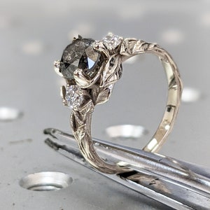 Leaves Engagement Ring, 14K Gold and Diamond engagement ring, engagement ring, leaf ring, vintage, Alternative Engagement Ring