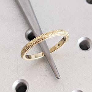 14k Yellow Gold Womens Wedding Band, Filigree Ring, Milgrain Gold Stacking Ring, Unique Matching Ring, Dainty Wedding Ring, Anniversary Ring