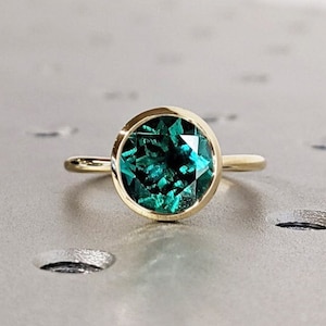 Unique May Birthstone Ring, Round Cut Emerald Engagement Ring, Bezel Set Emerald Anniversary Ring For Women, Vintage Solitaire Promise Ring