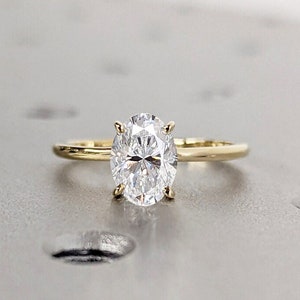 Oval Cut Moissanite Engagement Ring, 4 Prong Solitaire Oval Engagement Ring, Oval Cut Ring, Solid Gold Ring, Oval Moissanite Minimalist Ring