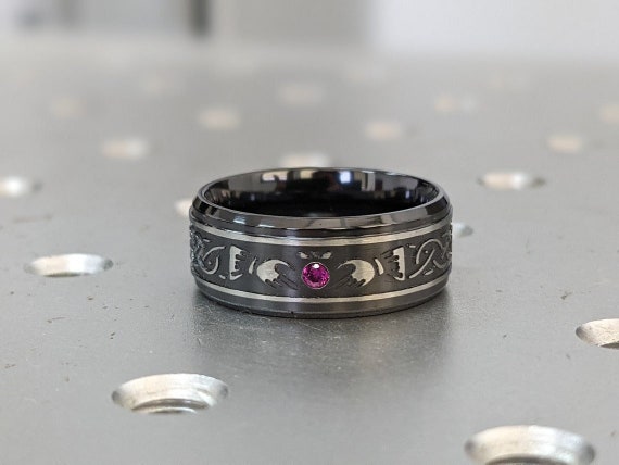 Rubin Schwarzer Zirkon Ring Keltisch Irischer Claddagh Ring Hande Clasping Herz Band geschnitzt Claddagh Schwarzer Zirkon Ring Schwarz Zirkonium Hochzeit Etsy