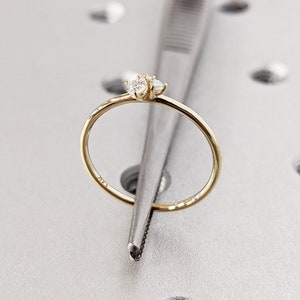 Minimalist Ring 14K Gold | Diamant Ring | 1.2 MM Dreifacher Steinring | Dünne Gold Stapelringe | Versprechen Ring | 925 Sterling Silber Ring